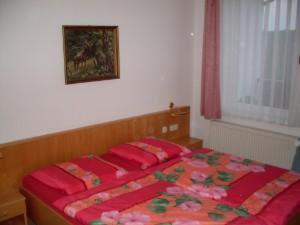 Gasthaus & Pension Zum Hirsch Gehlberg Dış mekan fotoğraf